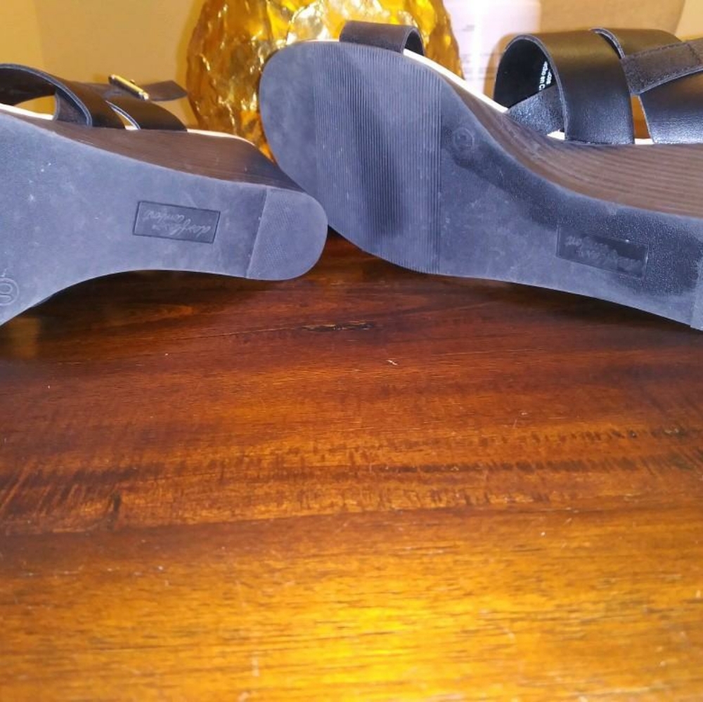 Dexflex Sandals - Picture 4 of 4